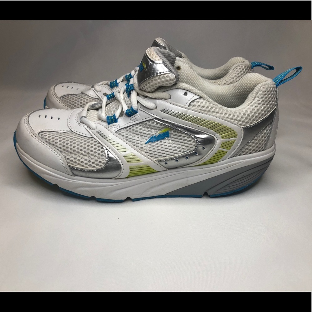 Avía Women’s Running Shoes Size 9 Pre Owned